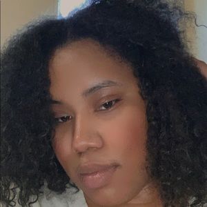 Meet your Posher, Unique